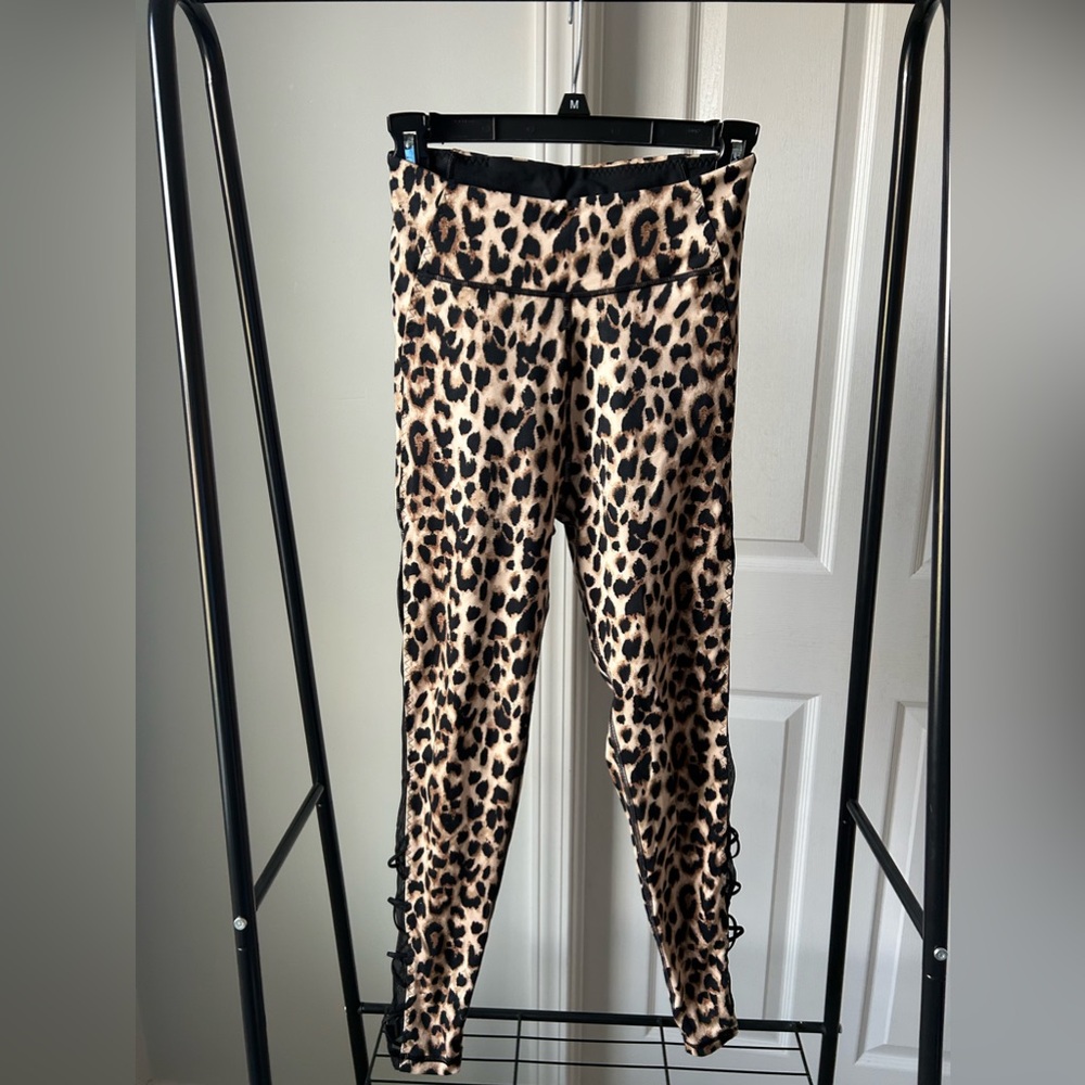Victoria Secret Cheetah Leggings